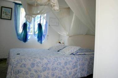 Villa de 3 chambres avec piscine privee jardin clos et wifi a Sainte Anne