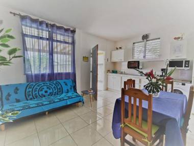 T2 Toloman - SAINTE-ANNE Centre - accès plage à pied