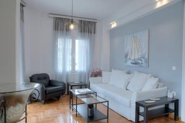 Apartment in Glyfada Center