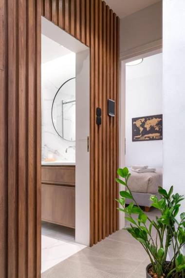 Glyfada Gallery Apartment