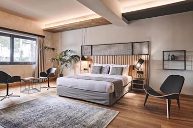 O2 Suites Glyfada