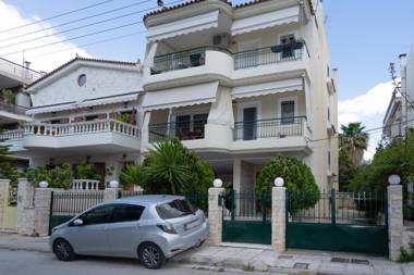 Athens Riviera Golf Apartment