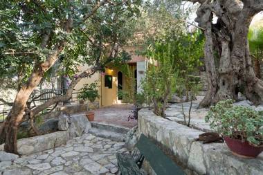 Agathes Traditional Houses