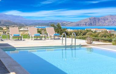 Vista Mare Villas Heated Pool