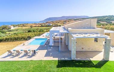 Vista Mare Villas Heated Pool