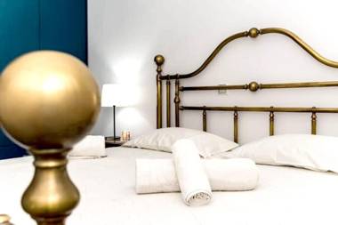 3 bedrooms house with sea view enclosed garden and wifi at Iraklio 5 km away from the beach