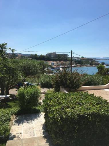 Terpsichori Villa & Apartments