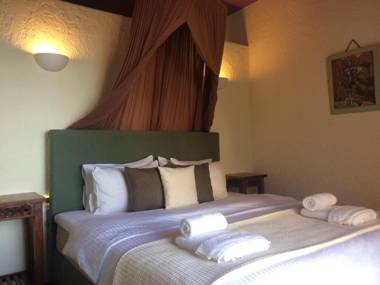 Villa Georgia Apartments & Suites