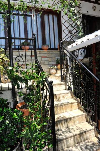 Chrissomalli Sofia Studios