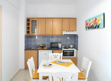 Almiris Seaside Apartments