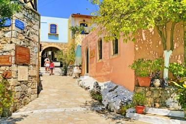 Villa Vereniki Heated Pool