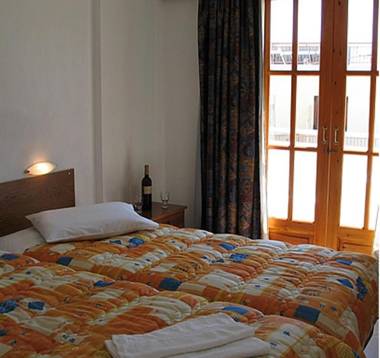 Costantonia Holiday Apartments