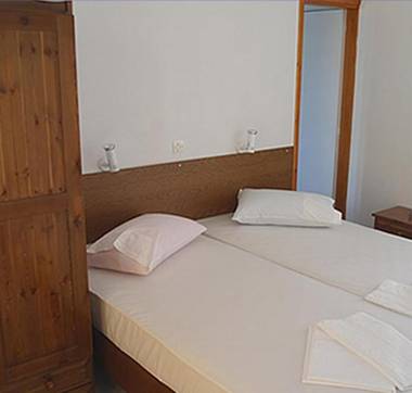 Costantonia Holiday Apartments