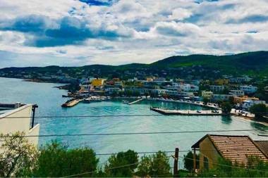 Fistiki Apartment - Sea view and island charm