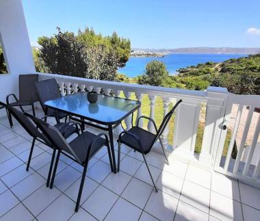 Dea Del Mare complex in front of the sea.