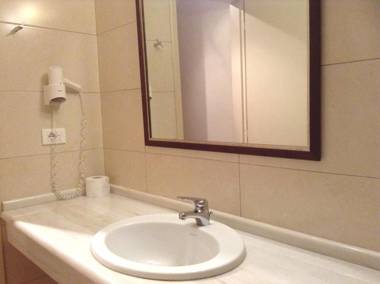 Frideriki Studios & Apartments