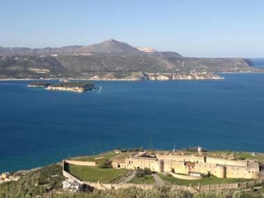 Asterina Seaside Apartments