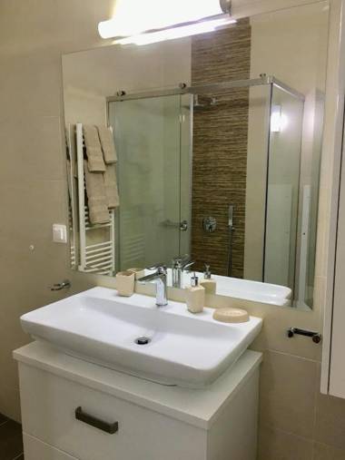 Sea Star Luxury Apartment