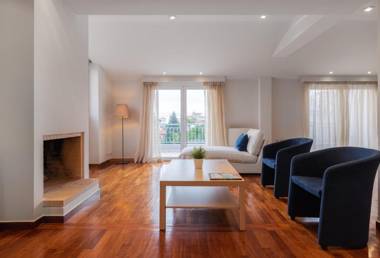 Athenian Grand Riviera Villa