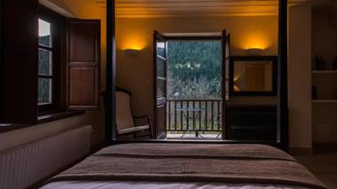 Epoches Luxury Suites