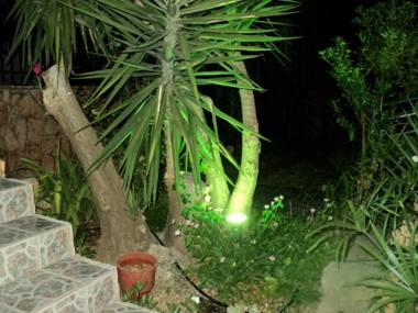 Anastasis Apartments