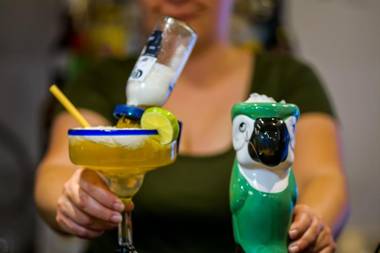 Barefoot Contessa Lourdas