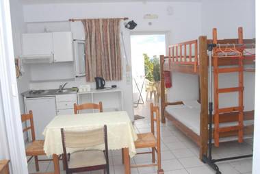 Amazona Apartments and Studios