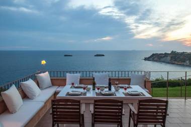 Absolute Villa by Stylish Stays