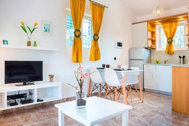 Cypress Garden Villas