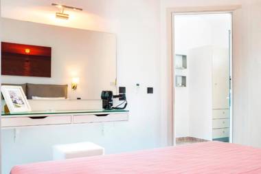 Cypress Garden Villas