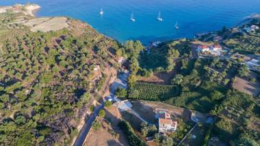 Filon Ktima Beachfront Upscale Villa