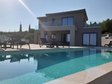 Sun N Sea Kefalonia Villa