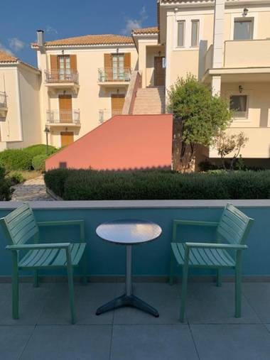 Georges Estates Hotel