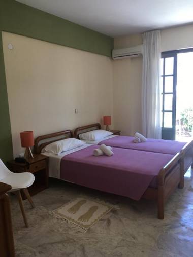 Georges Estates Hotel