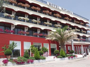 Natassa Hotel