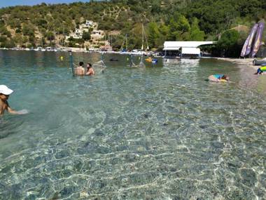 Meganisi Blue apartment