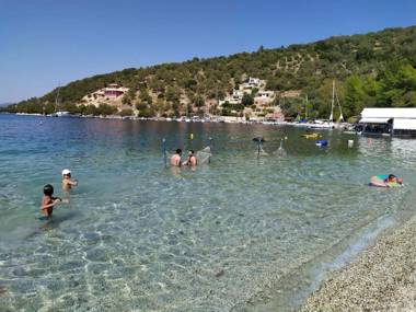 Meganisi Blue apartment