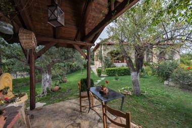 Villa Toula with pool Nr Armeni Crete