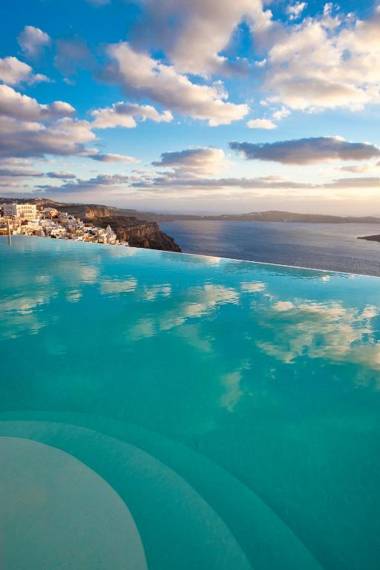 Cosmopolitan Suites - Small Luxury Hotels of the World