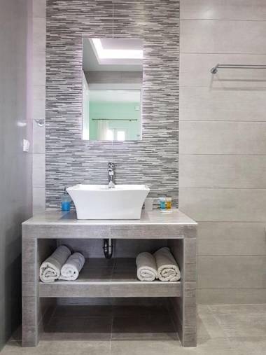 Moonlight Apartments