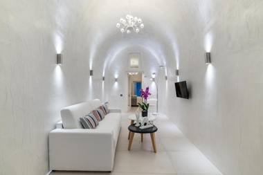 Daydream Luxury Suites