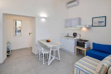 Day One Fira Mansion