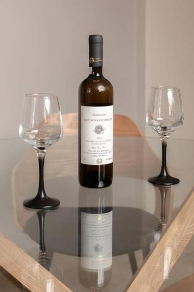 NEOKLASSIKO KOUKOULI