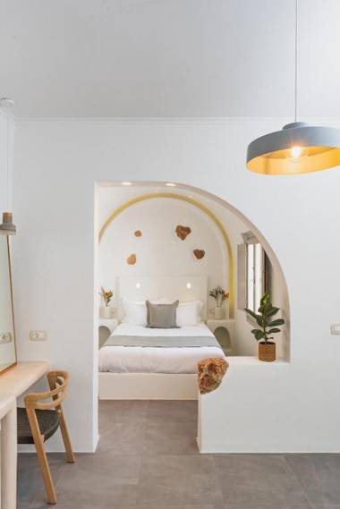 Mod Santorini Vegan Boutique Hotel