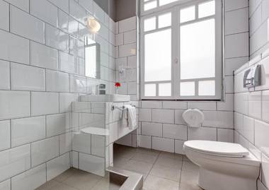 Colors Ladadika Thessaloniki