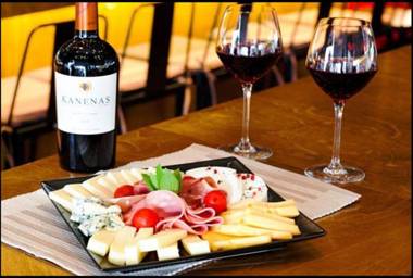 Diamond Suites- Philian Hotels and Resorts