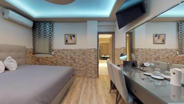 Luxury Living Apartments and Spa