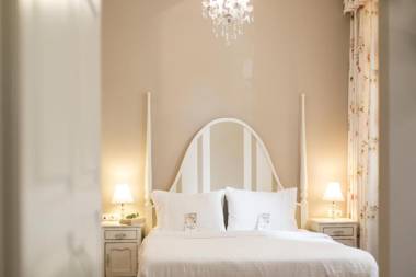 Gatto Perso Luxury Studio Apartments