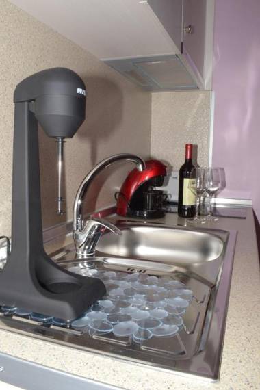 Manina Superior Studios