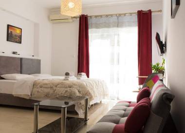 Downtown Seaside Studios